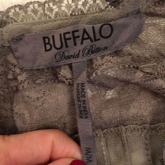 Beautiful gray Buffalo blouse - Picture 2 of 4